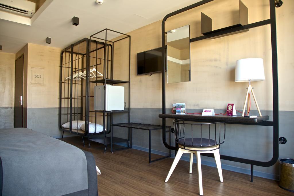 Adonis City Hotel พาทรา ห้อง รูปภาพ