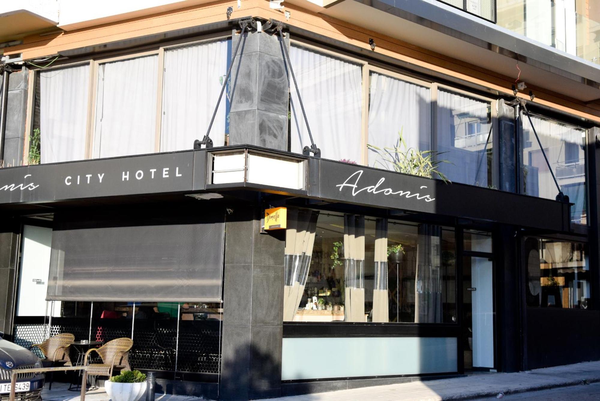 Adonis City Hotel พาทรา ภายนอก รูปภาพ