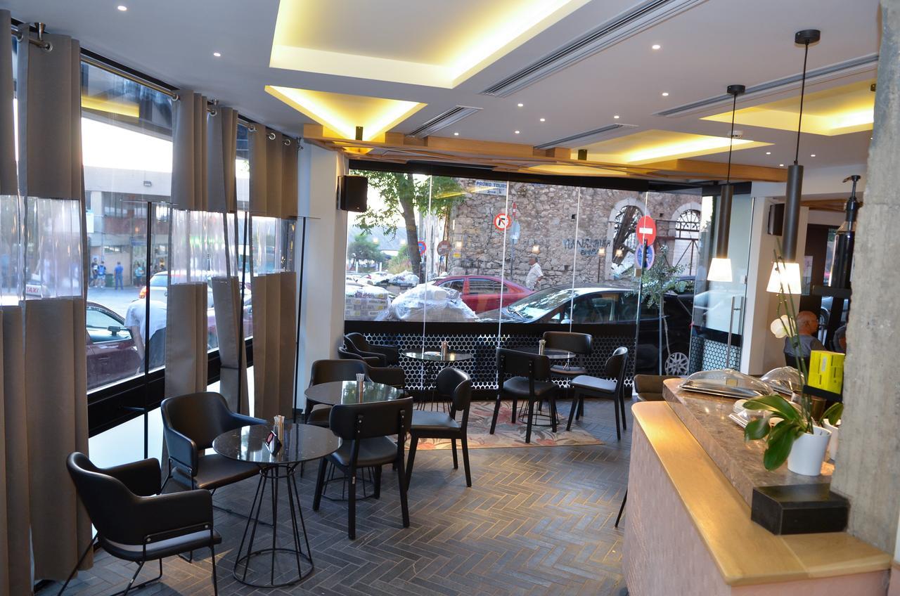 Adonis City Hotel พาทรา ภายนอก รูปภาพ