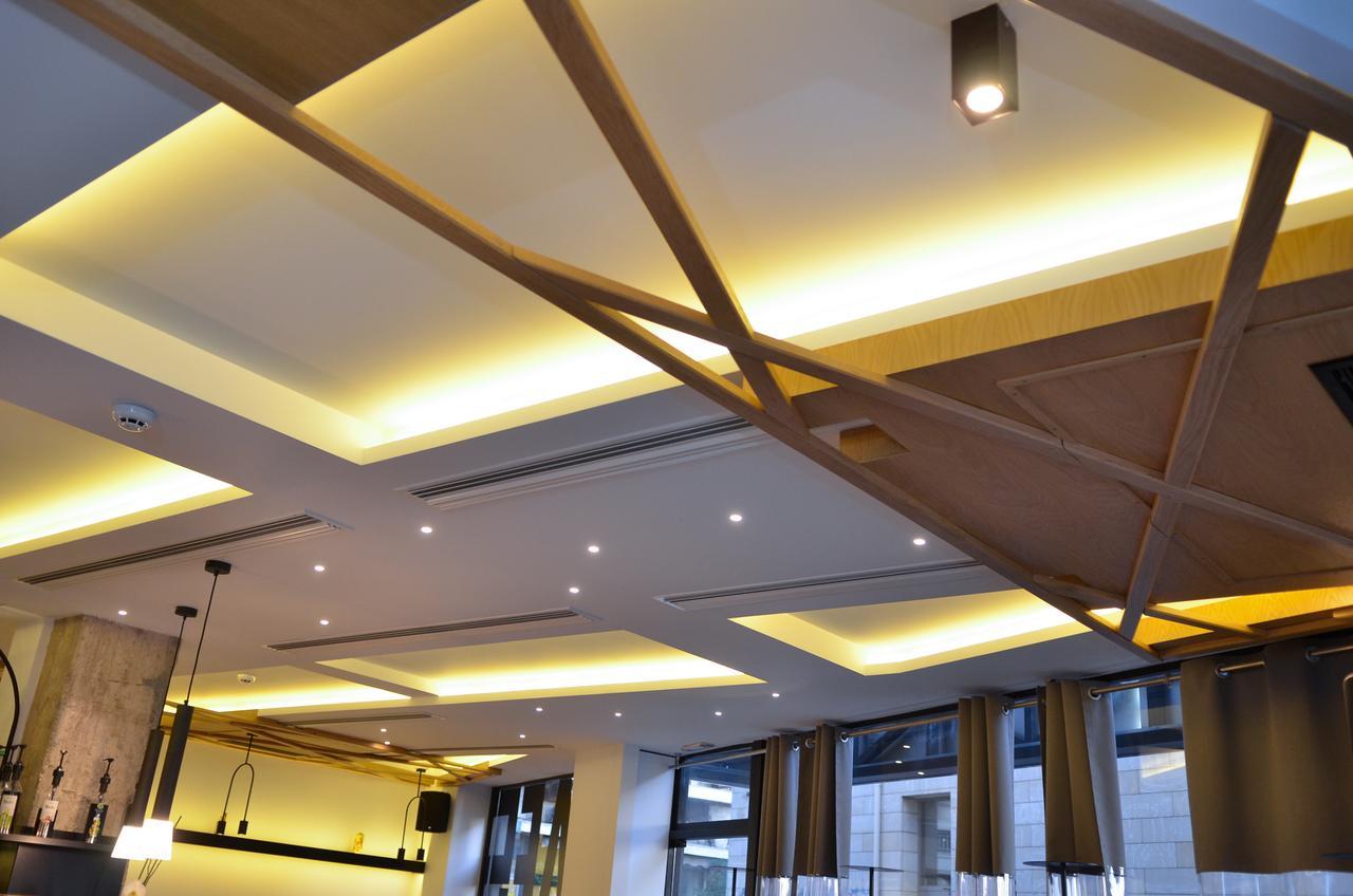 Adonis City Hotel พาทรา ภายนอก รูปภาพ